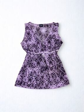 Vtg Y2K Vanity Lavender Whimsical Print Milkmaid Top Satin Bow